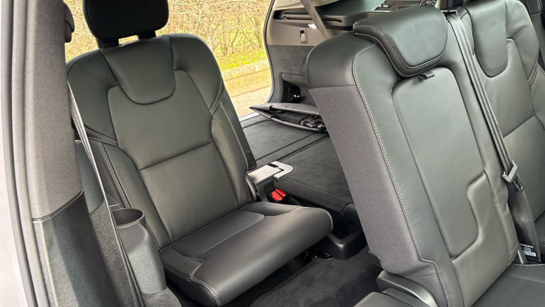 Volvo XC90 2.0 B5P Ultra Dark 5dr AWD Geartronic Petrol Estate